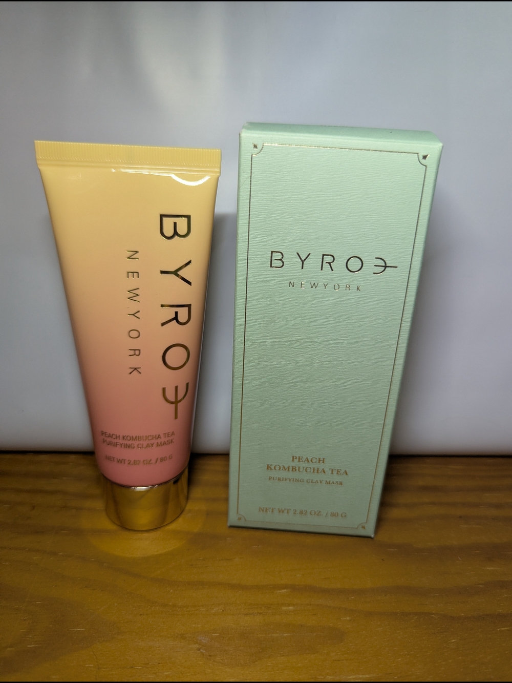 BYROE New York Peach Kombucha Tea Purifying Clay Mask